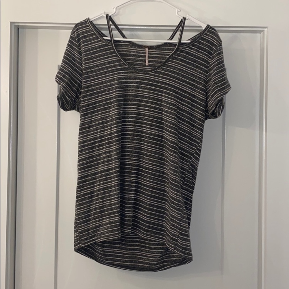 Gray and White Stripped Short Sleeve